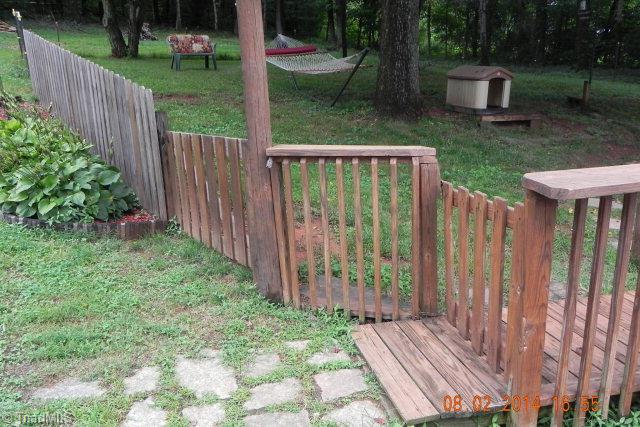 300 C C Hayes Road Purlear, NC 28665 - Photo 8 of 44