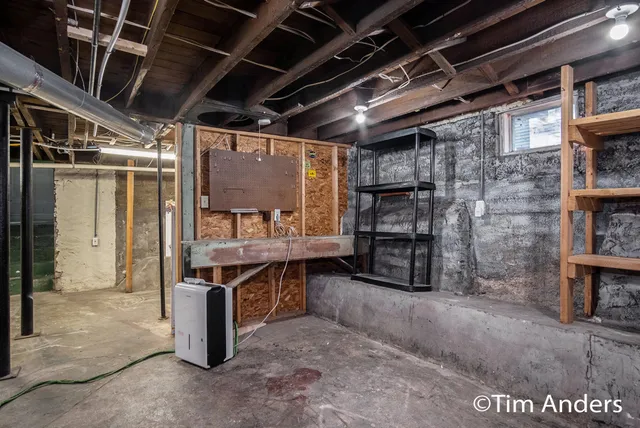 $454,900 | 142 Carlton Avenue Southeast, Grand Rapids, MI 49506