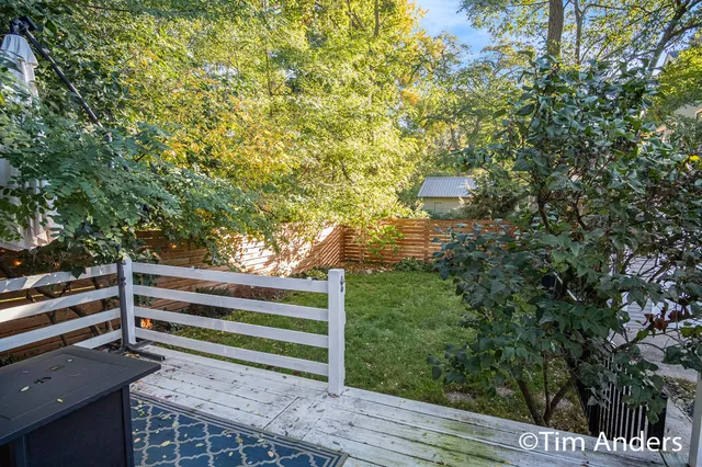 $454,900 | 142 Carlton Avenue Southeast, Grand Rapids, MI 49506