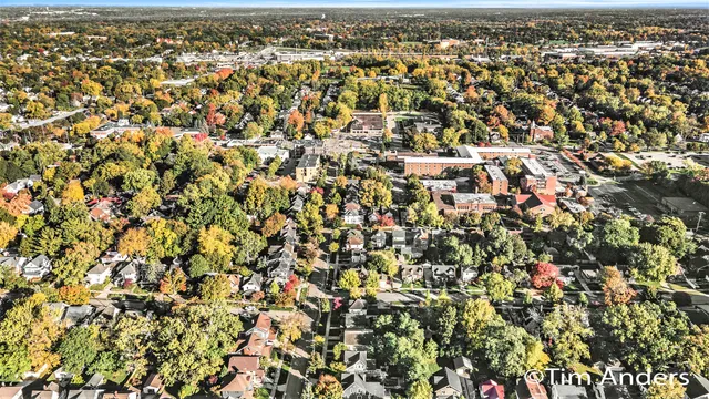 $454,900 | 142 Carlton Avenue Southeast, Grand Rapids, MI 49506