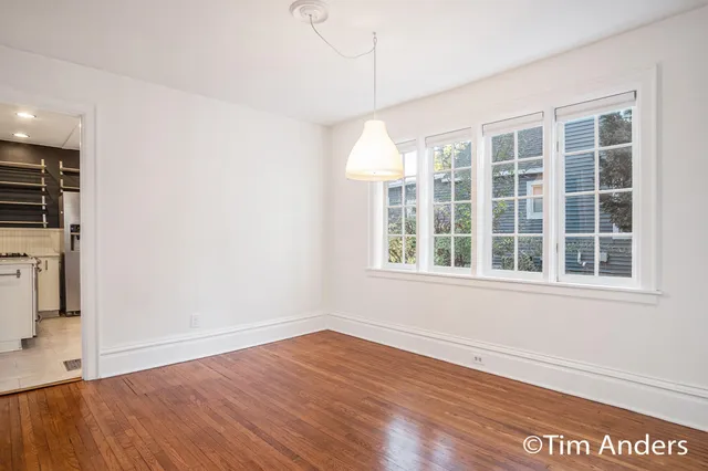 $454,900 | 142 Carlton Avenue Southeast, Grand Rapids, MI 49506