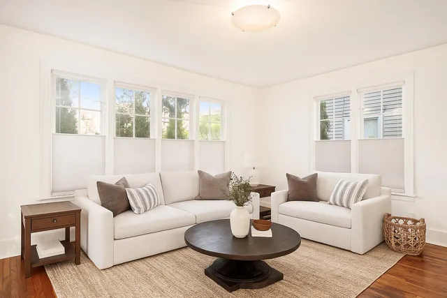 $454,900 | 142 Carlton Avenue Southeast, Grand Rapids, MI 49506