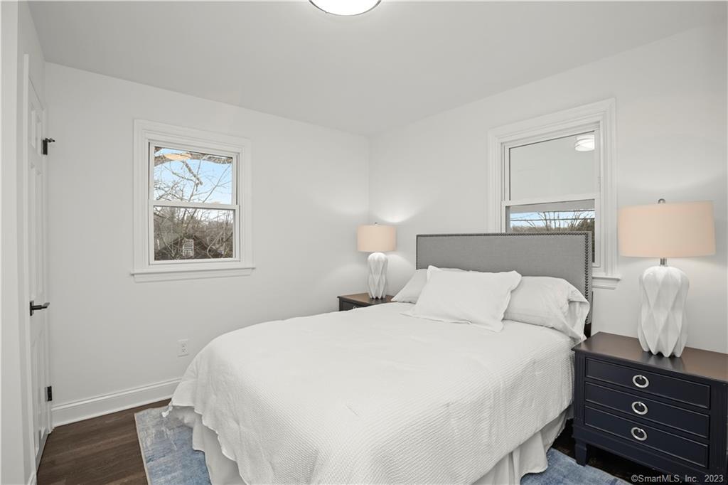 421 Shelton Road Trumbull, CT 06611 - Photo 15 of 35