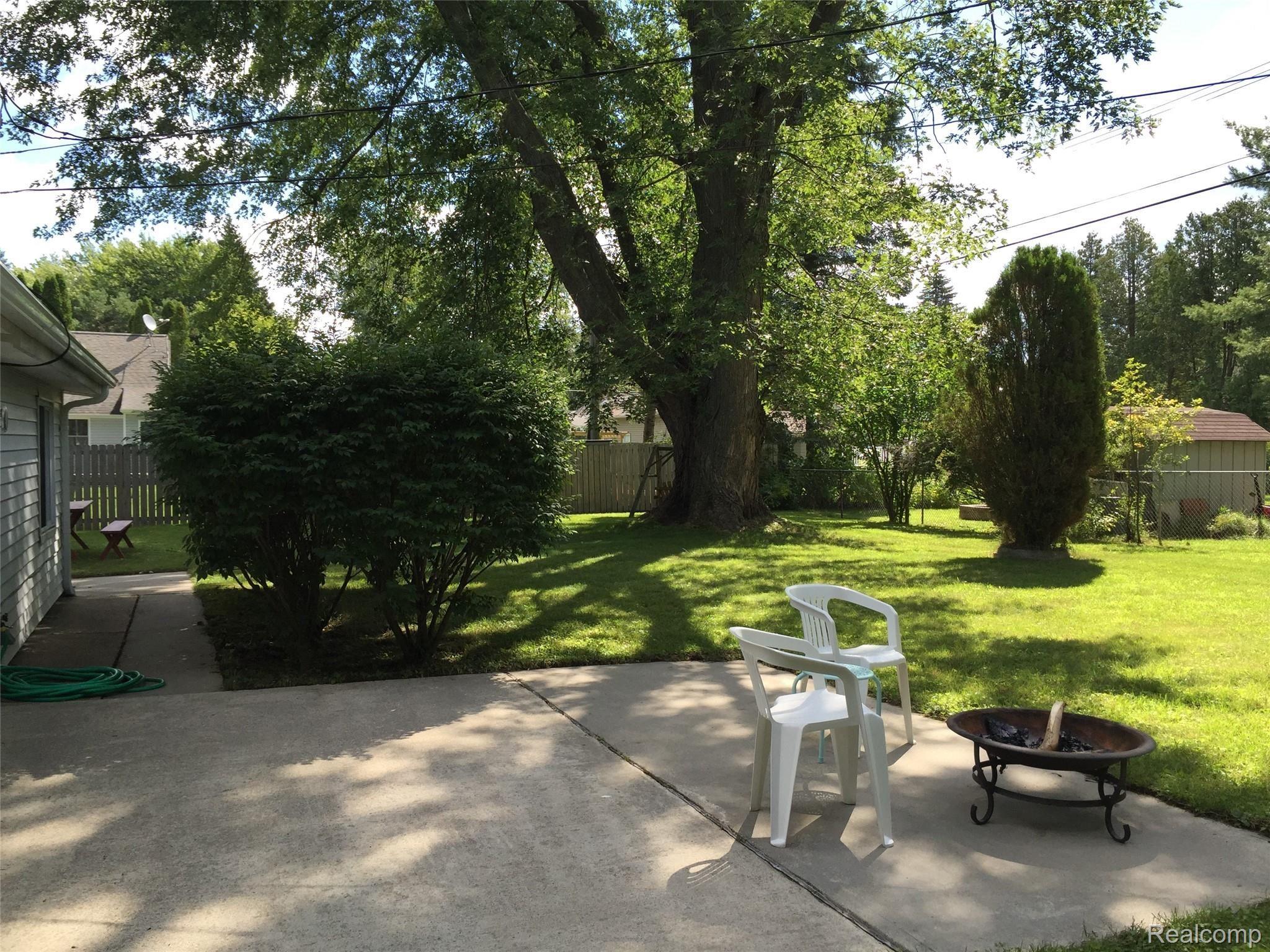 7278 Maple Road Lexington, MI 48450 - Photo 14 of 16 IMG_8613 1.JPG
