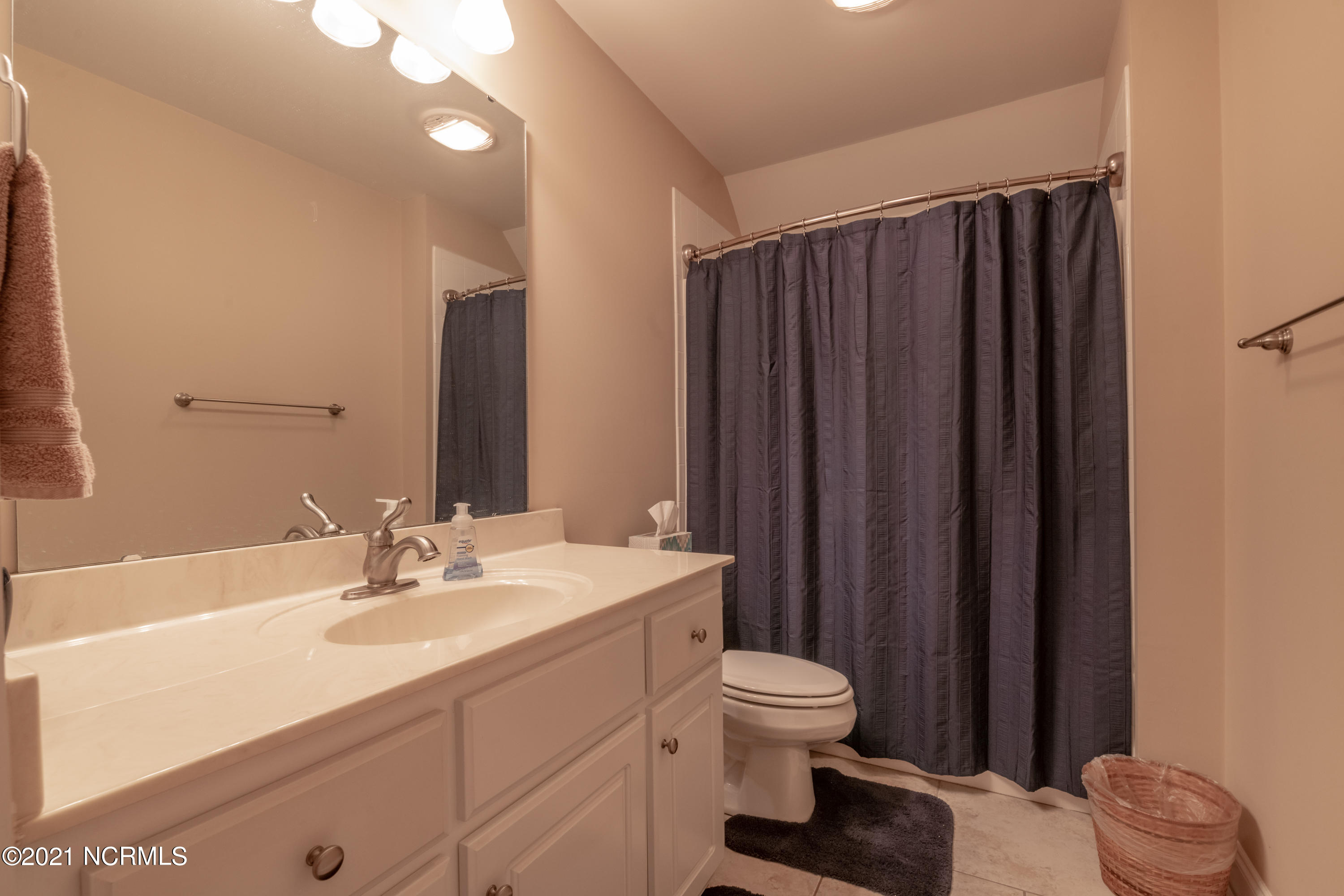 4265 Frank Price Church Road Wilson, NC 27893 - Photo 28 of 60 UPSTAIRS BATH