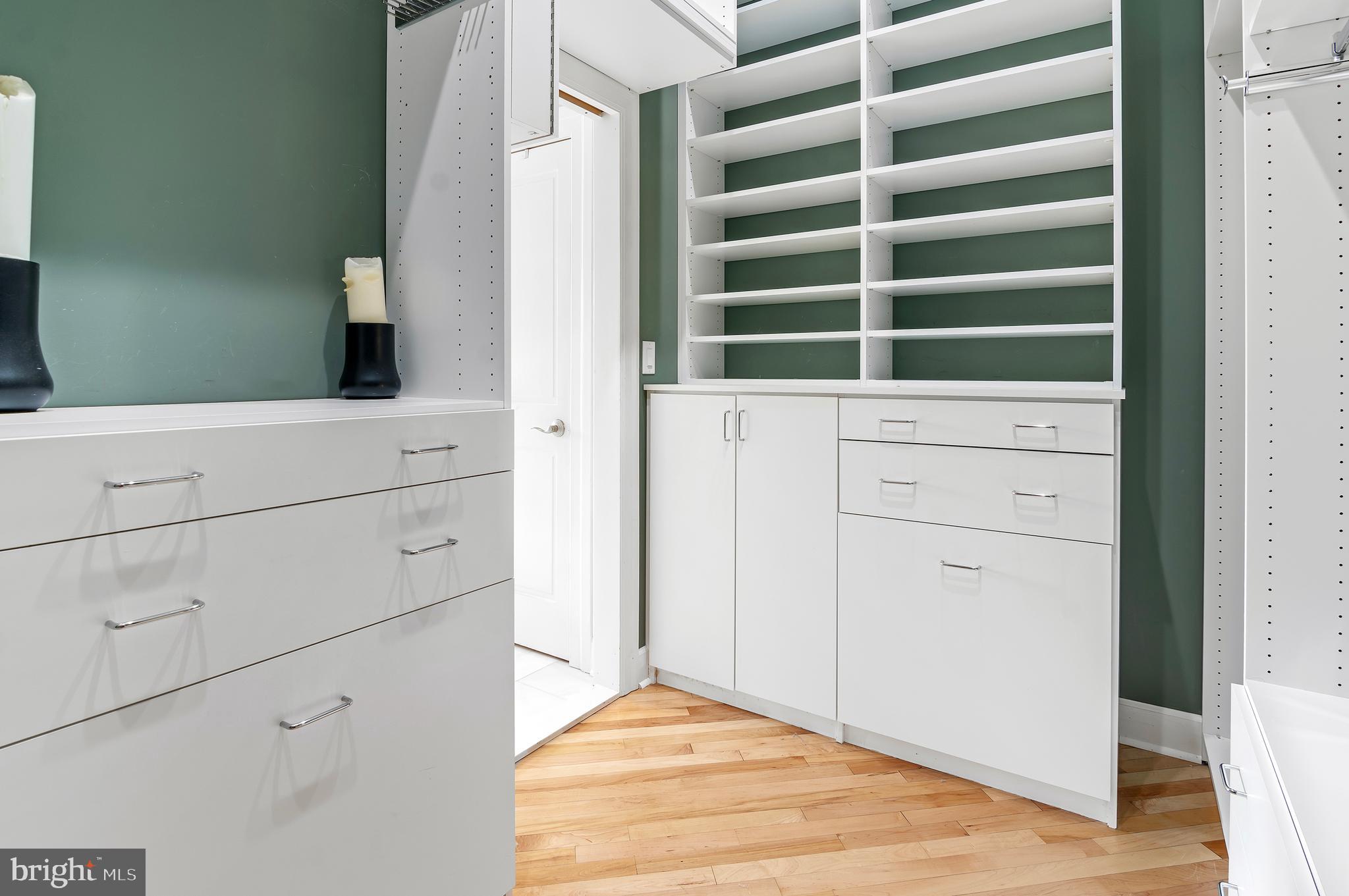 856 St Edmonds Place Annapolis, MD 21401 - Photo 66 of 129 a view of storage and utility room