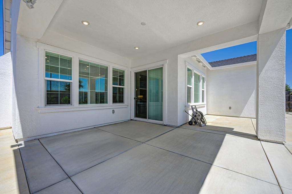 5033 Misty Ridge Drive Roseville, CA 95747 - Photo 32 of 37