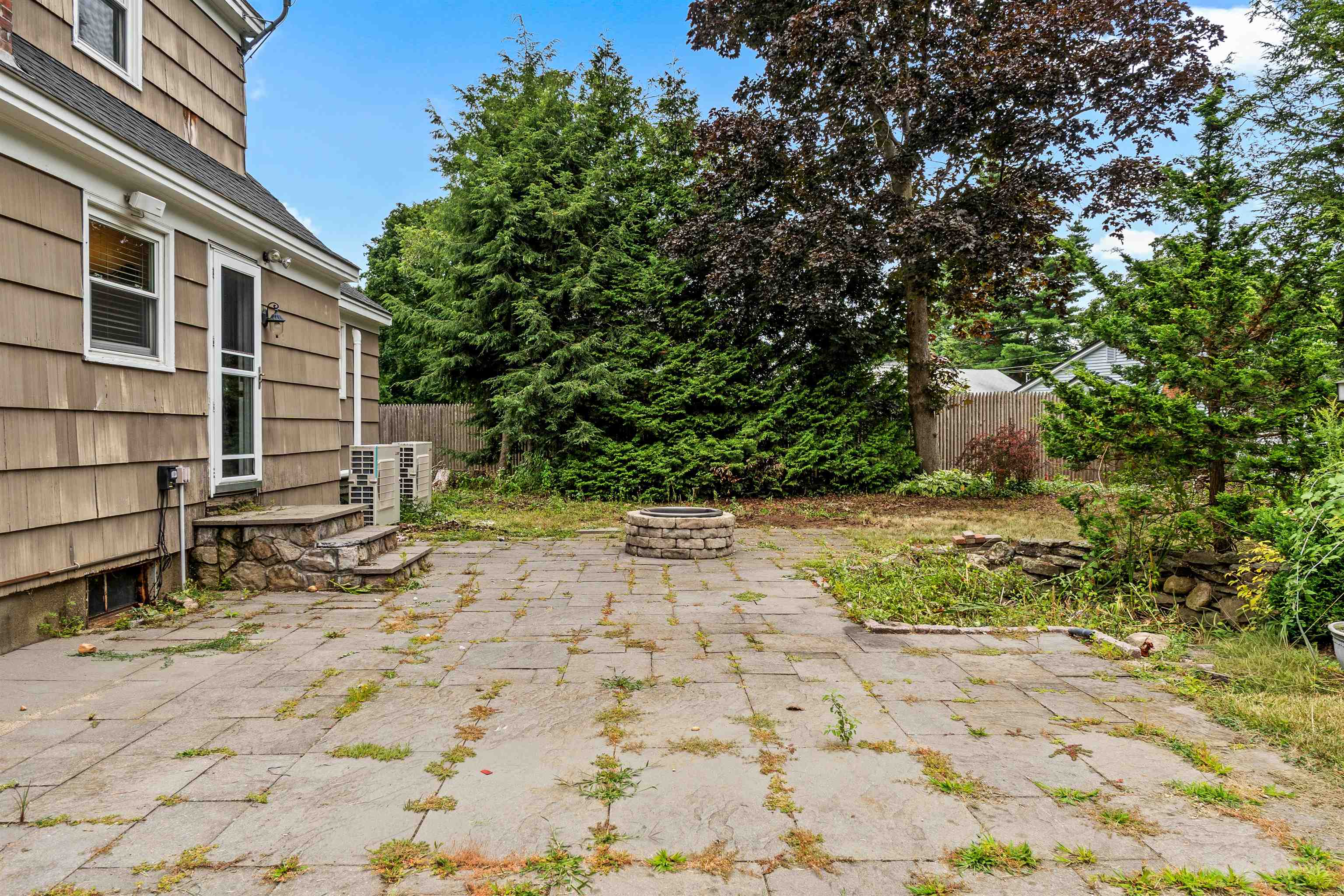 26 Lois Street Rochester, NH 03867 - Photo 24 of 32 Gallery Image 24