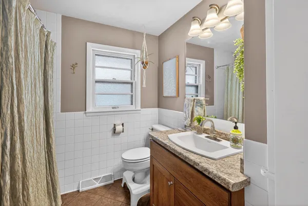 $189,900 | 1905 3rd Avenue Southeast, Austin, MN 55912