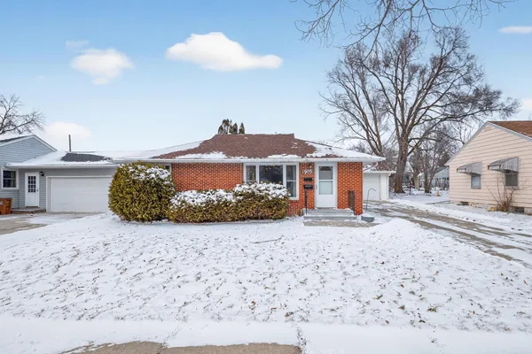 $189,900 | 1905 3rd Avenue Southeast, Austin, MN 55912