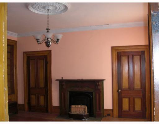 333 Pleasant Valley Road Washington, PA 15301 - Photo 5 of 17 Den/Family/Great Room.