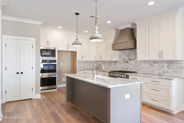 $645,000 | 1518 Ashtons Lane, Hernando, MS 38632