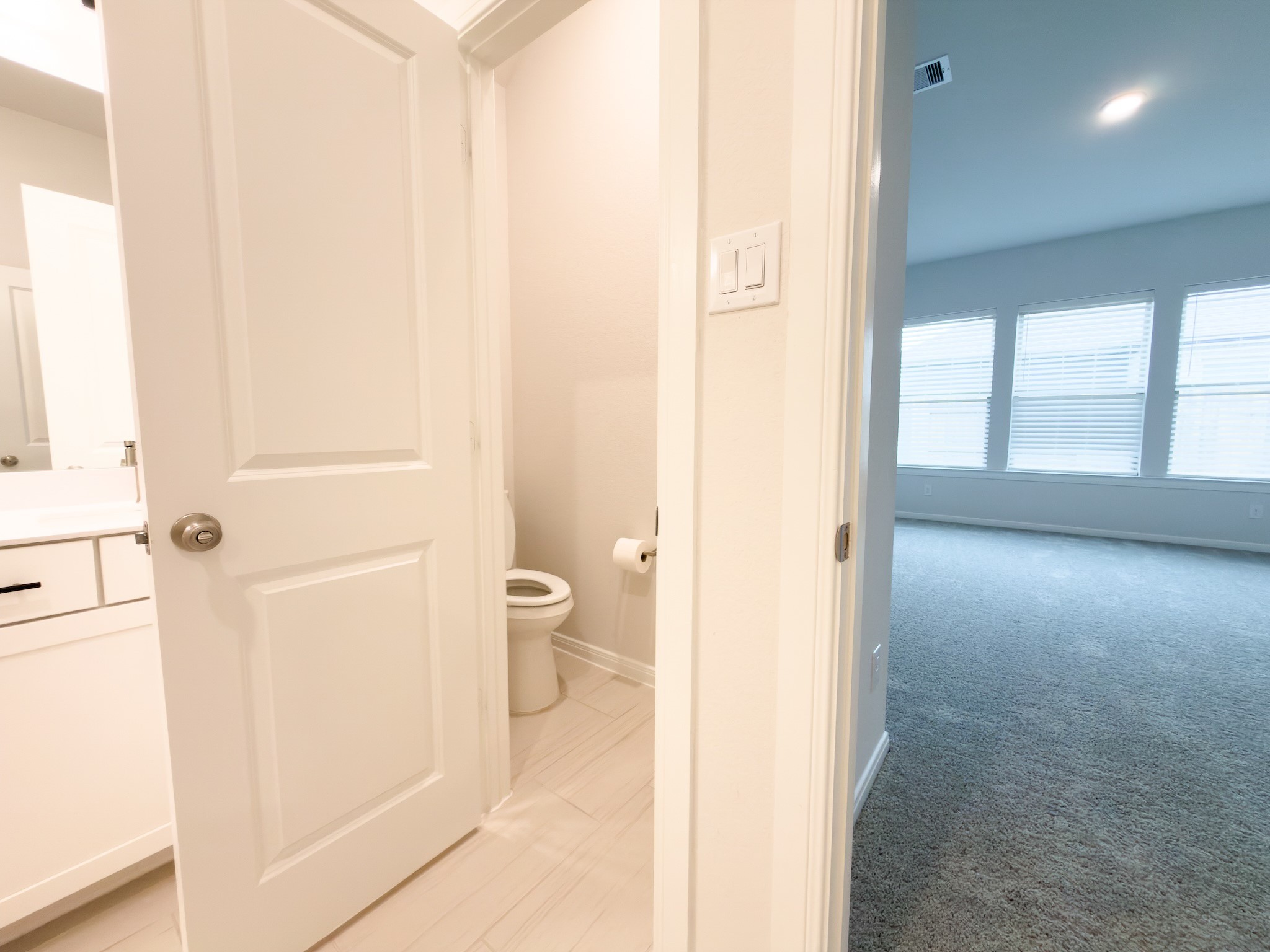42504 Rustico Road Magnolia, TX 77354 - Photo 39 of 46 a bathroom with a toilet