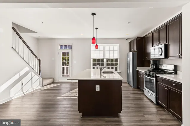 $435,000 | 280 Buckeye Circle, La Plata, MD 20646