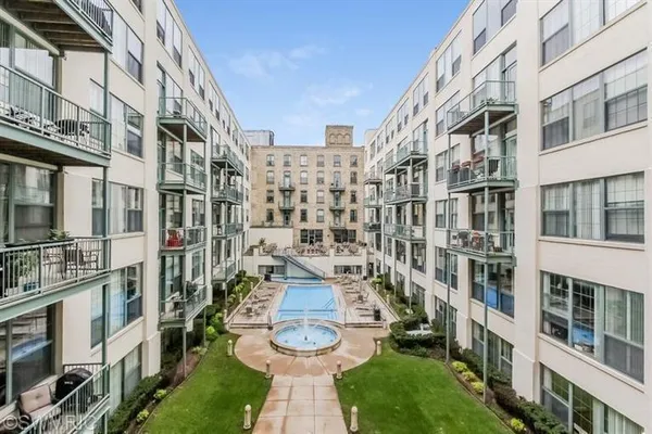 $219,900 | 940 Monroe Avenue Northwest, Unit 531, Grand Rapids, MI 49503