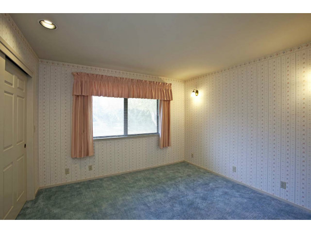 18605 Ranchito Del Rio Drive Salinas, CA 93908 - Photo 9 of 11 Gallery Image 9
