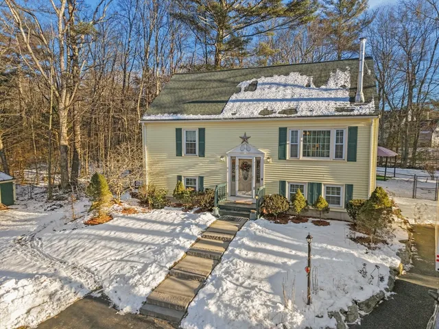 $625,000 | 23 Stockade Circle, Attleboro, MA 02703