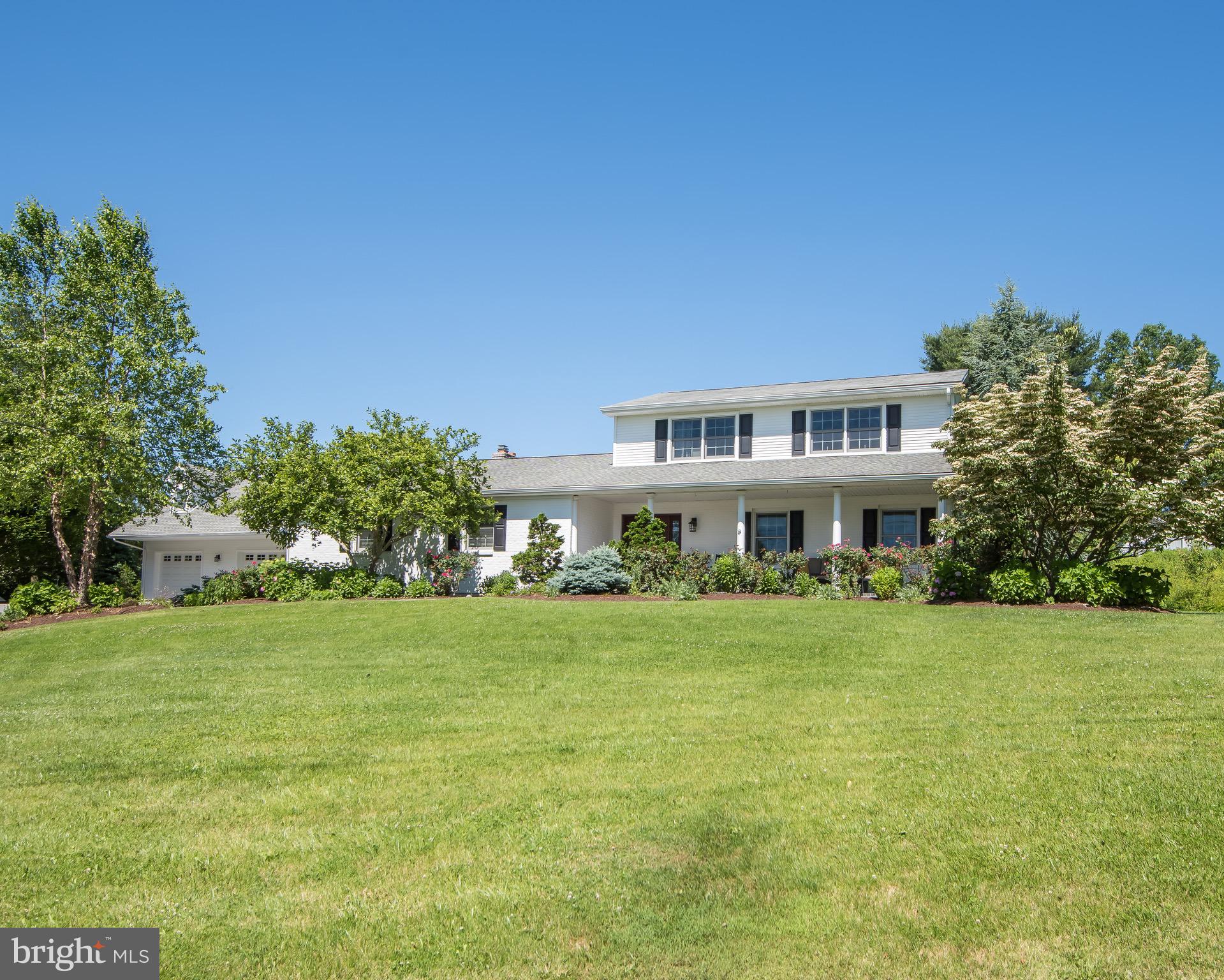 2366 Chestnut Road Elizabethtown, PA 17022 - Photo 2 of 38 Gallery Image 2