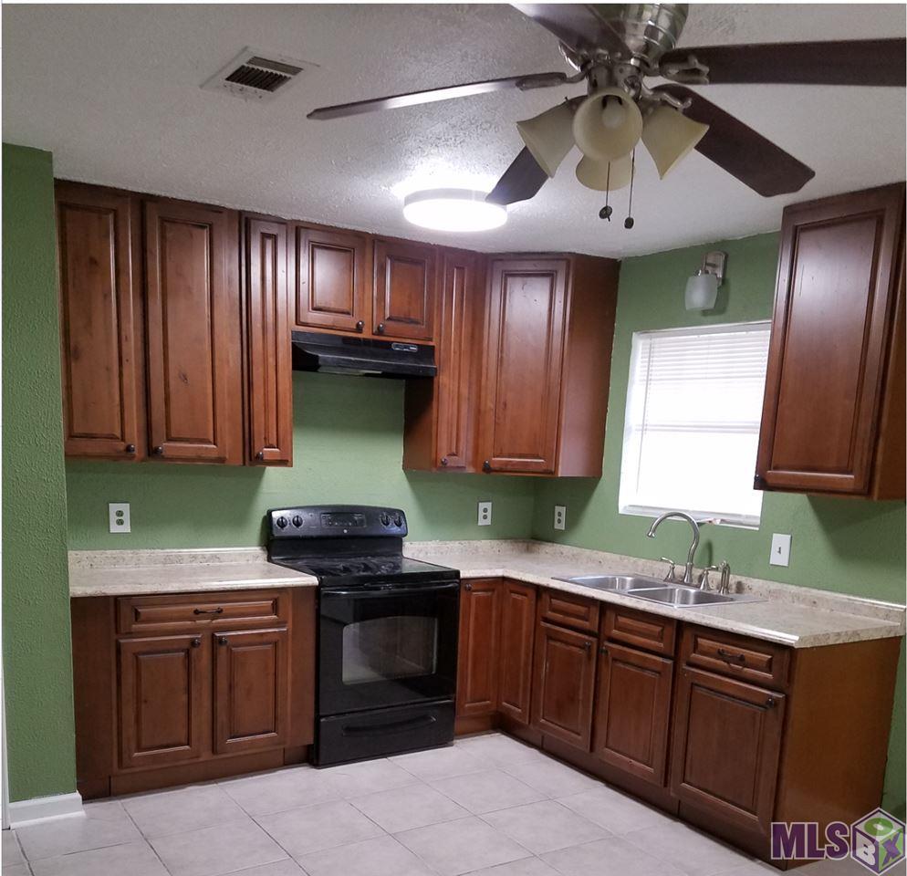 4907 Baker Boulevard Baker, LA 70714 - Photo 4 of 12 Kitchen