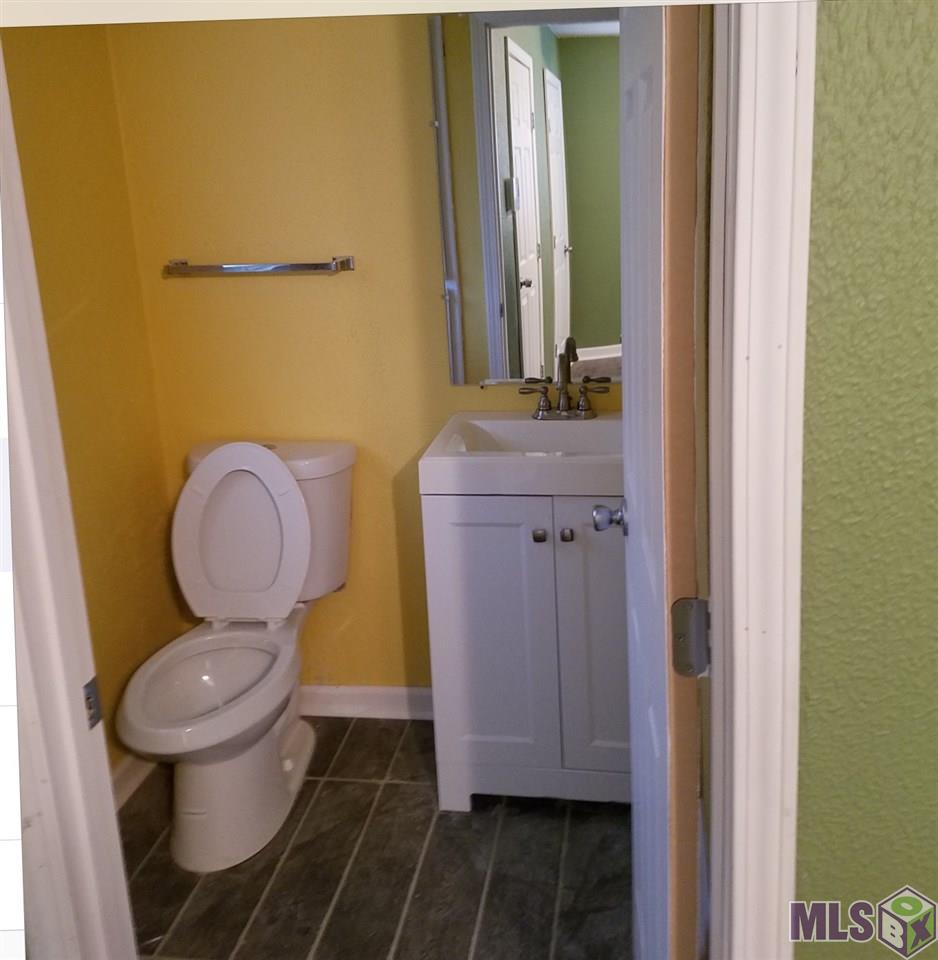 4907 Baker Boulevard Baker, LA 70714 - Photo 7 of 12 Master Bath