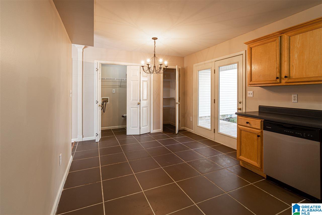325 Rocky Ridge Circle Helena, AL 35080 - Photo 5 of 19