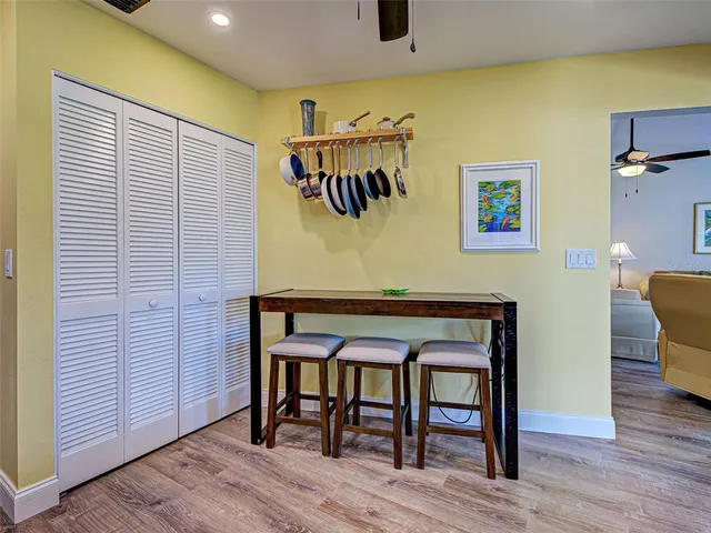 $250,000 | 611 Chestnut Lane, Unit NONE, Englewood, FL 34223