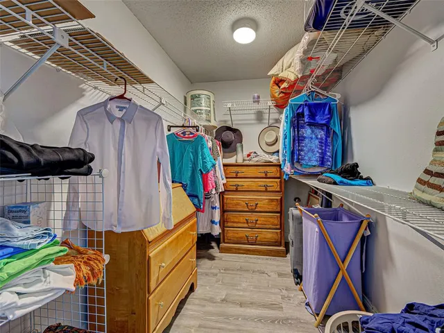 $250,000 | 611 Chestnut Lane, Unit NONE, Englewood, FL 34223