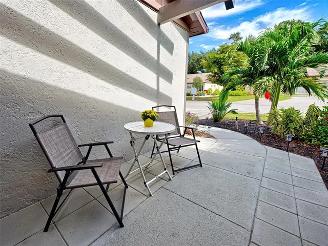 $250,000 | 611 Chestnut Lane, Unit NONE, Englewood, FL 34223