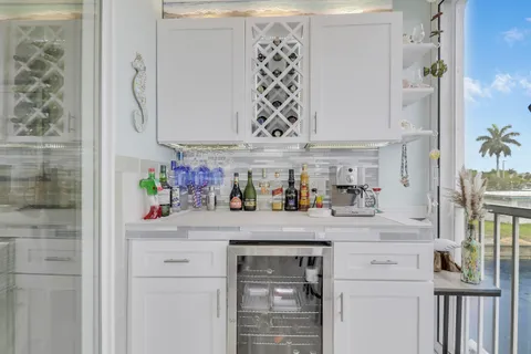 $299,000 | 1820 New Palm Way, Unit 202, Boynton Beach, FL 33435
