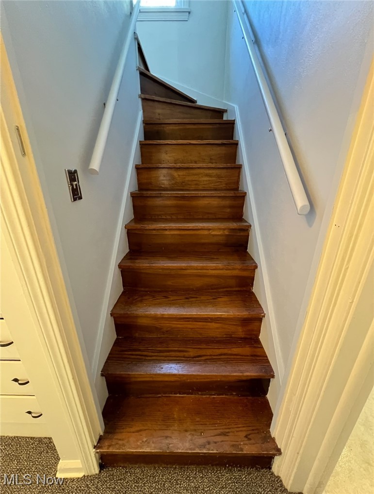 2024 Kirk Road Youngstown, OH 44511 - Photo 20 of 36 Stairs featuring carpet