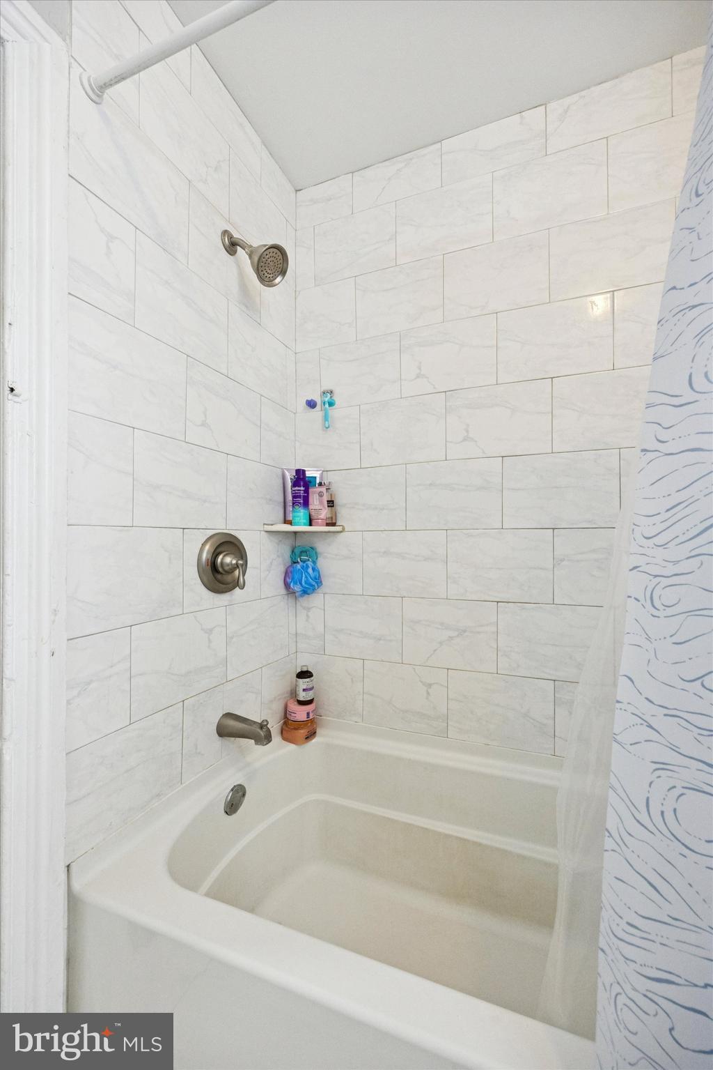 105 Kalos Street Philadelphia, PA 19128 - Photo 18 of 28