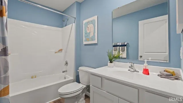 $324,900 | 1015 Catesby Court, Fort Wayne, IN 46818