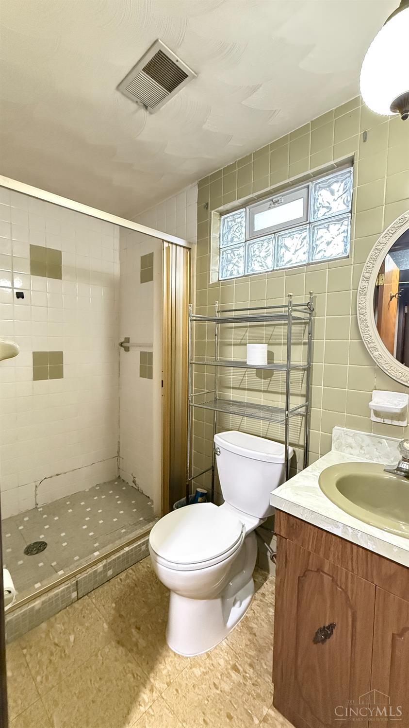 3762 Ridgedale Drive Cincinnati, OH 45247 - Photo 26 of 31