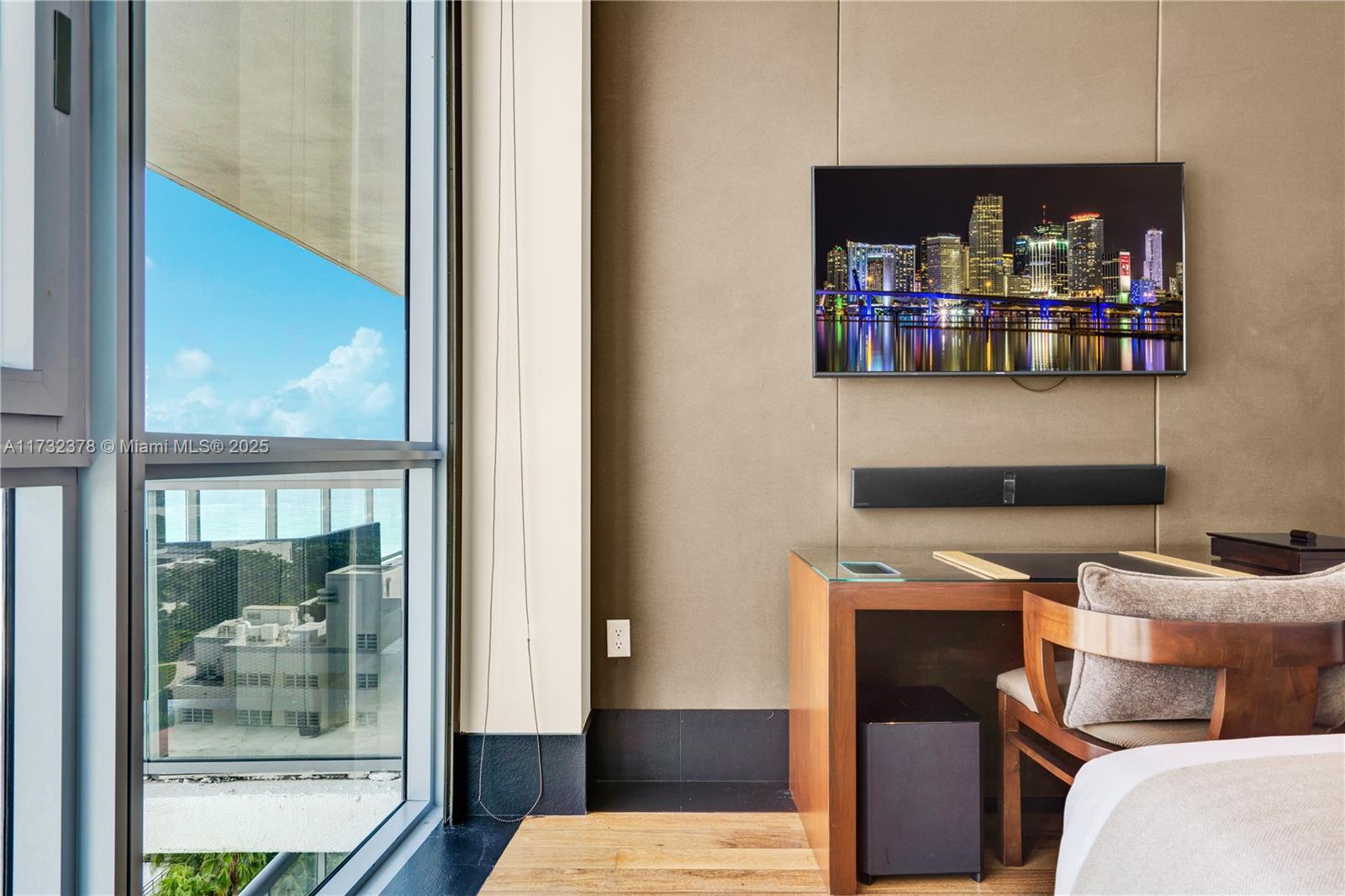 101 20th Street, Unit 1805 Miami Beach, FL 33139 - Photo 23 of 50