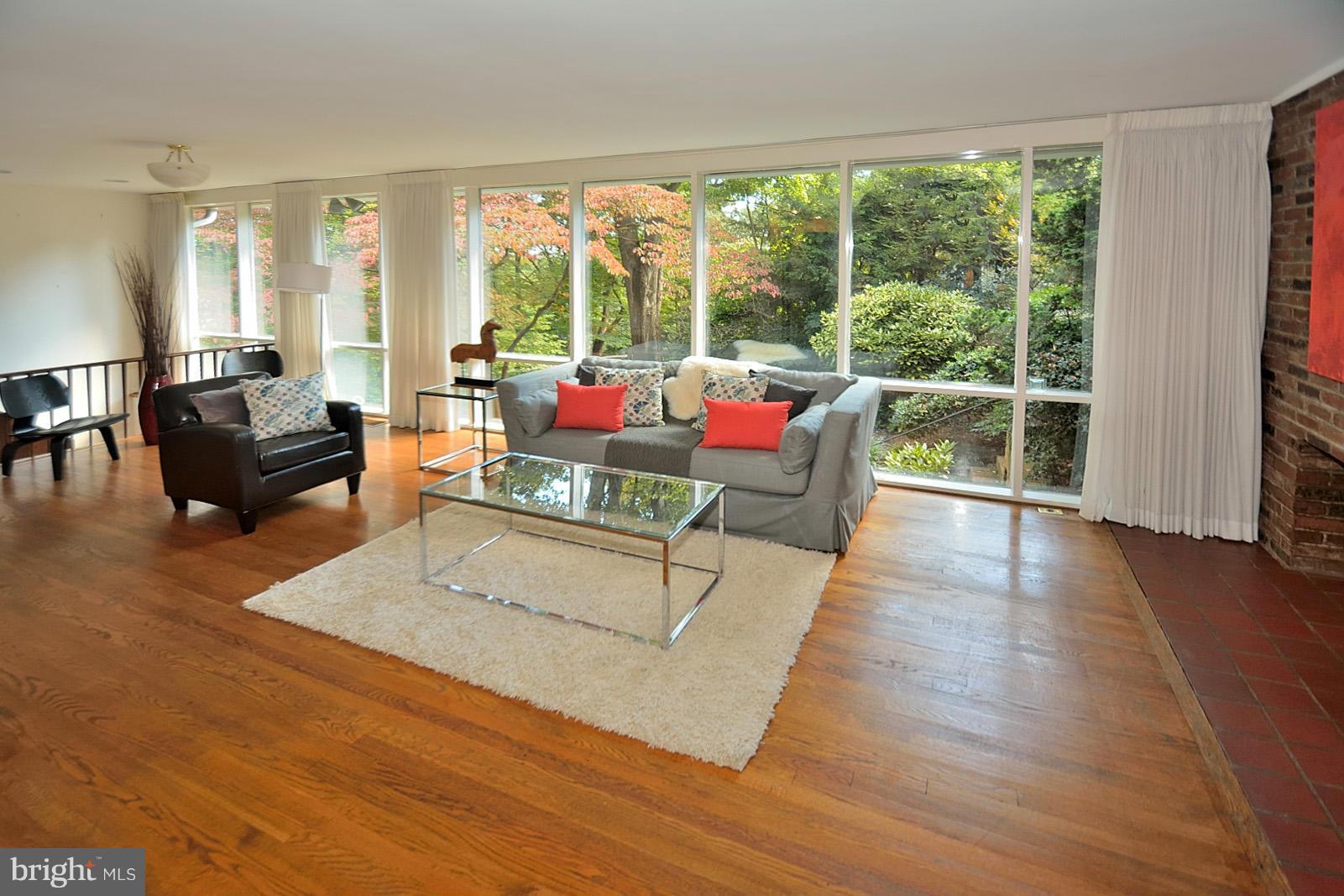 1925 Marthas Road Alexandria, VA 22307 - Photo 10 of 29 a living room with furniture and a large window