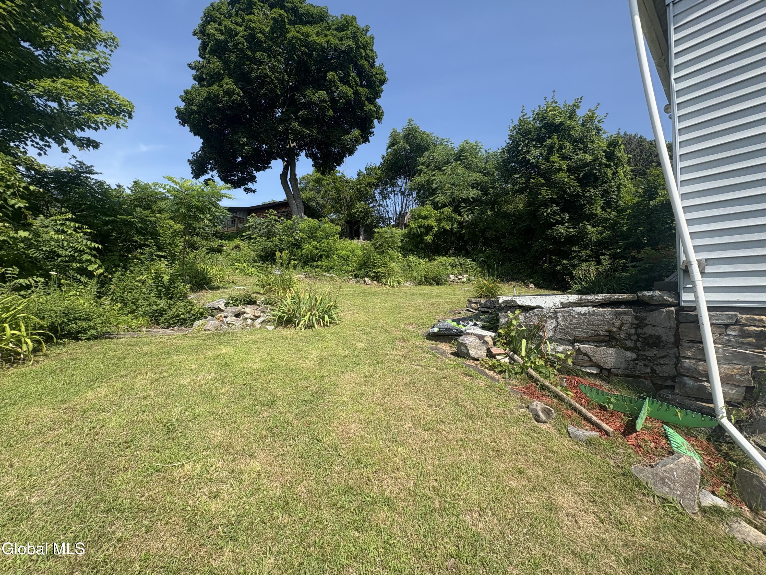 5 Spring Street Port Henry, NY 12974 - Photo 8 of 43 IMG_2574