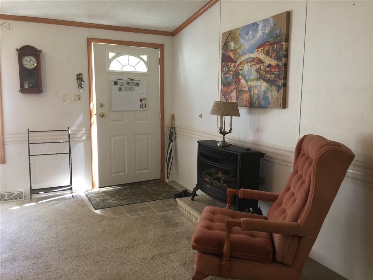 12 Lee Hill Road Epping, NH 03042 - Photo 2 of 25