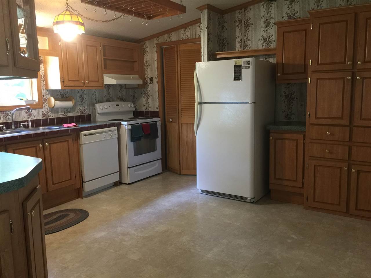 12 Lee Hill Road Epping, NH 03042 - Photo 8 of 25