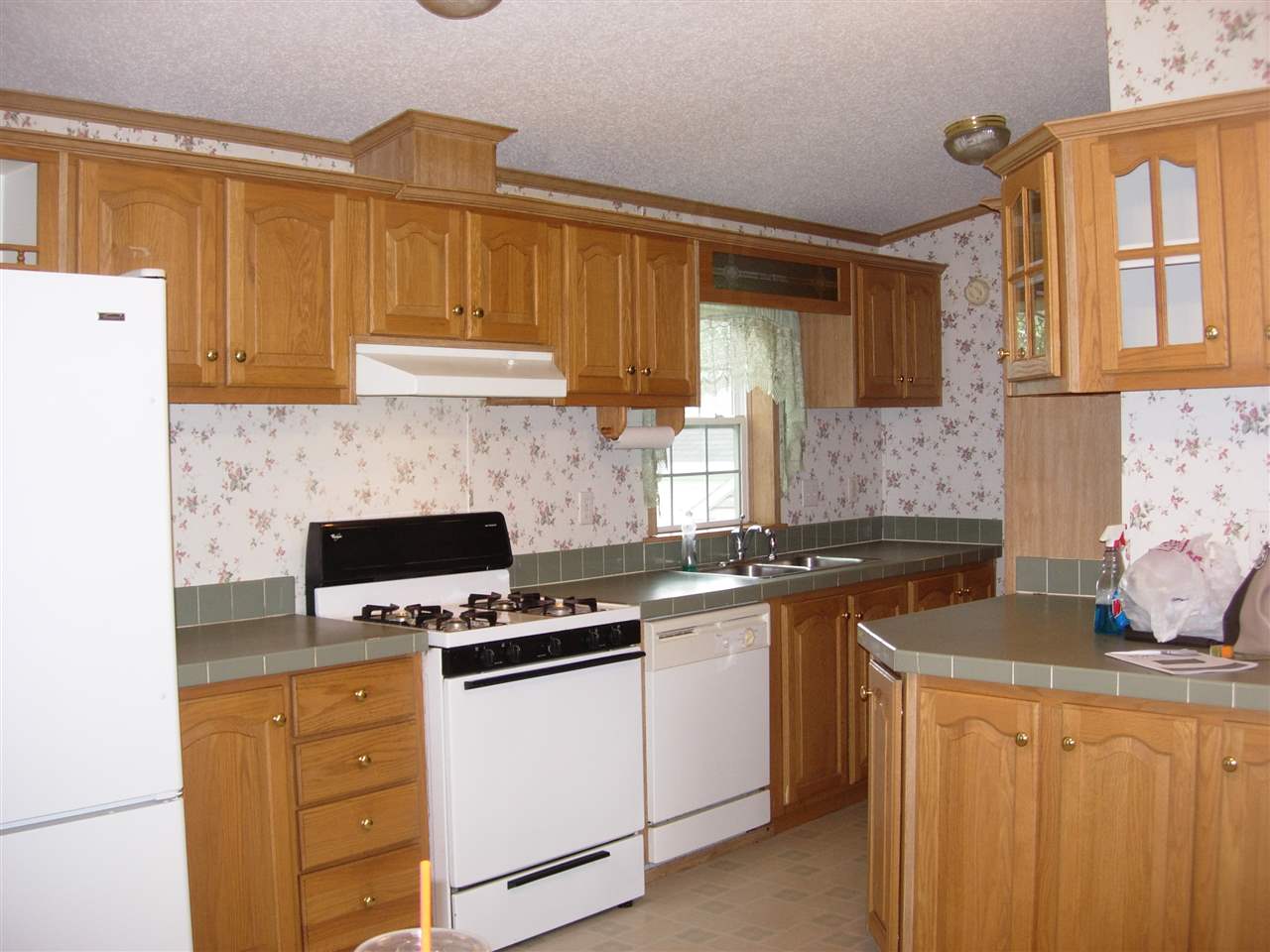 18 Pine Hill Road Berwick, ME 03901 - Photo 4 of 8 Gallery Image 4