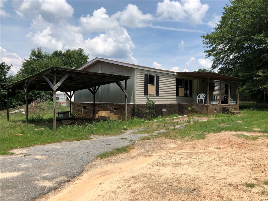 3210 State Rd S-4-108 Starr, SC 29684 - Photo 3 of 19