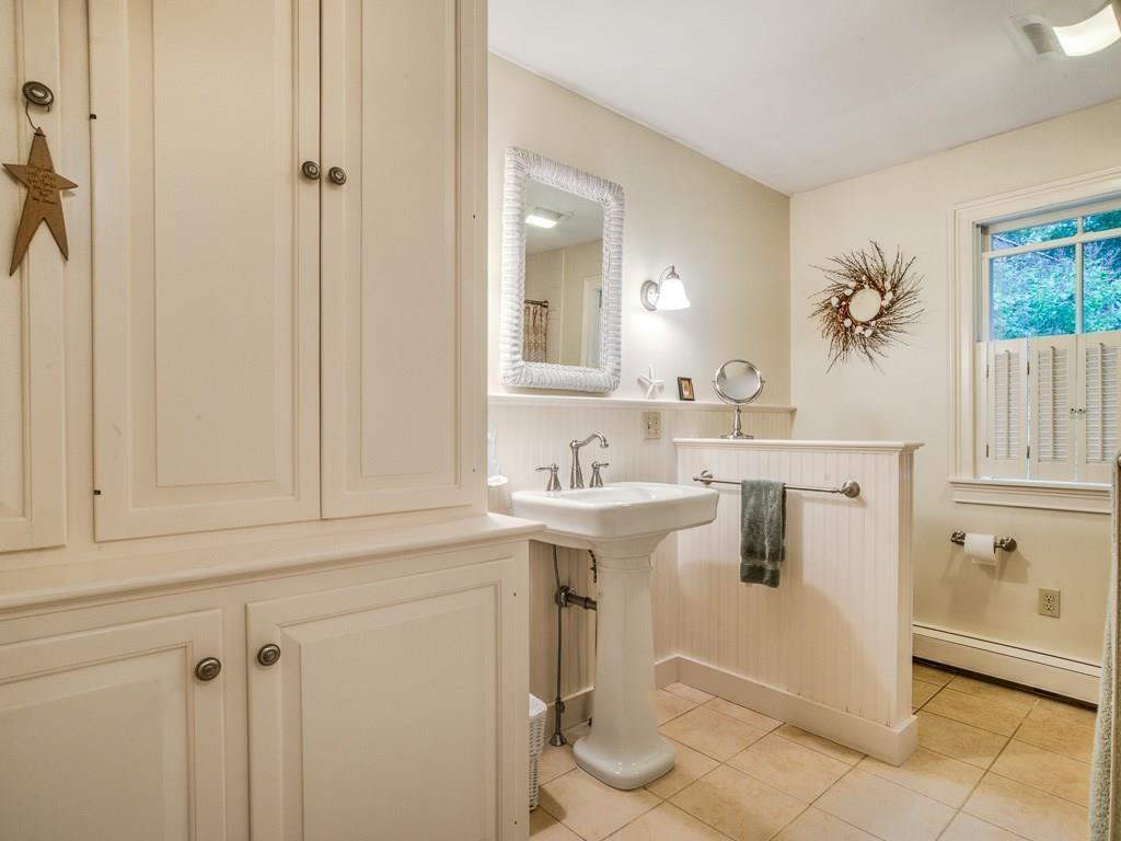 1135 Main Street Readfield, ME 04355 - Photo 16 of 33 First floor bathroom in recent addition
