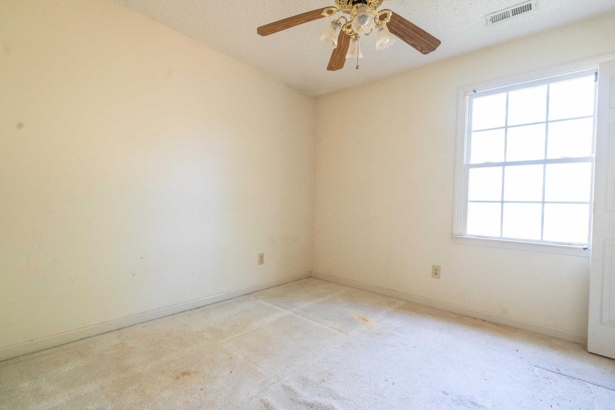 420 Tippett Road Zebulon, NC 27597 - Photo 8 of 12 Photo 8