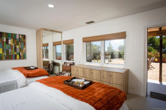 $3,449,999 | 1047 Highland Drive, Del Mar, CA 92014