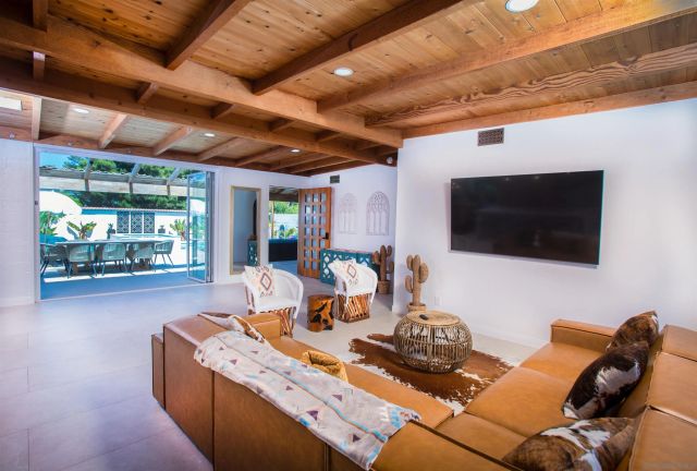 $3,449,999 | 1047 Highland Drive, Del Mar, CA 92014