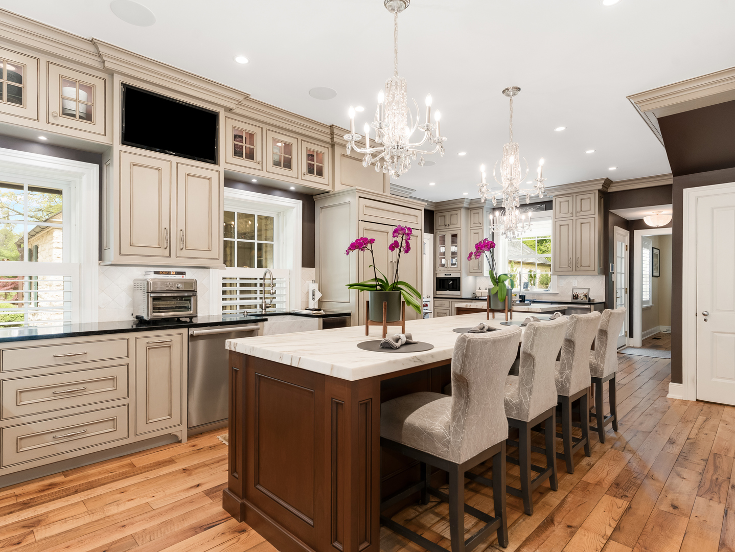 875 Country Club Road St. Charles, IL 60174 - Photo 17 of 82