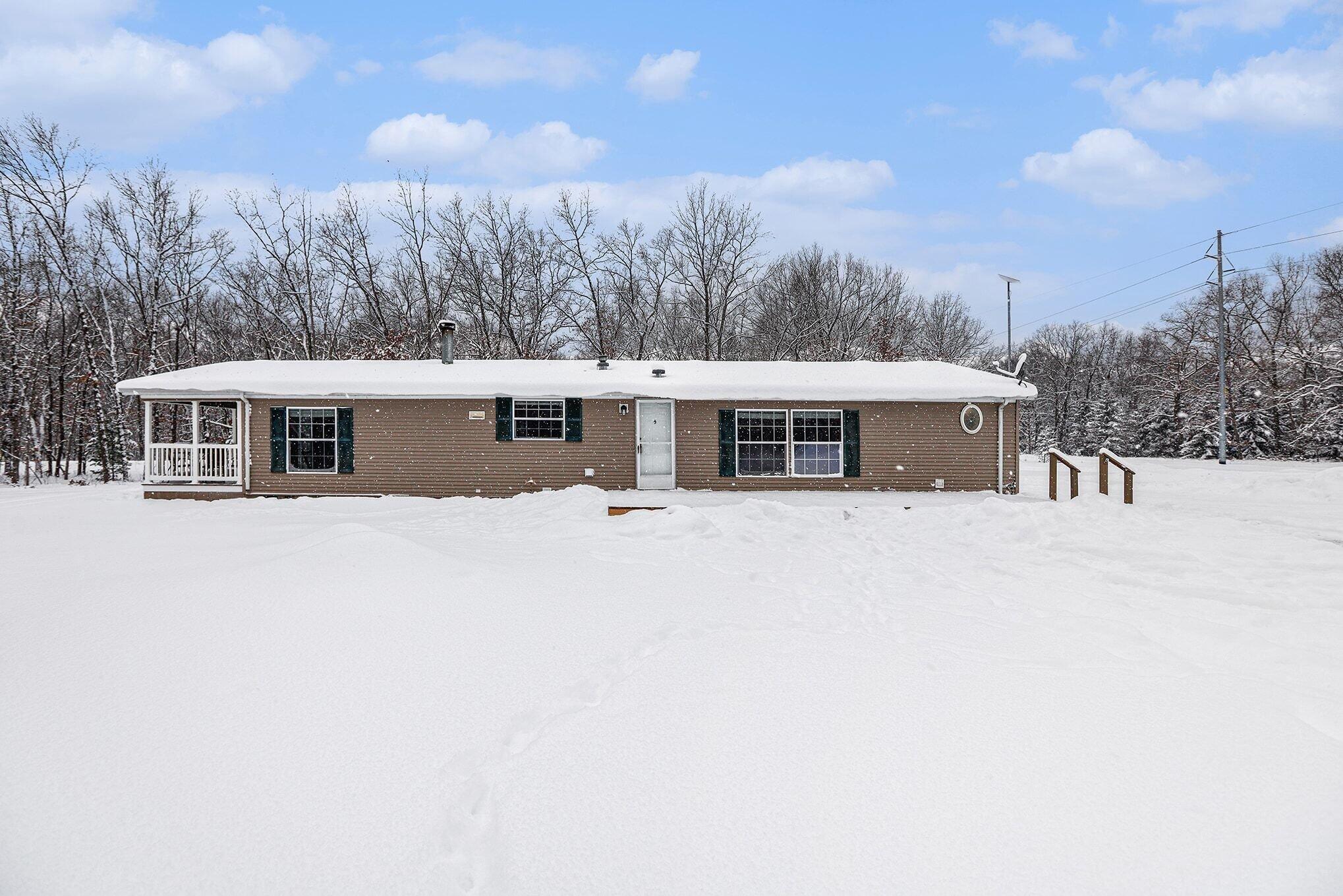3104 Steinberg Road Manistee, MI 49660 - Photo 23 of 26 Back of house