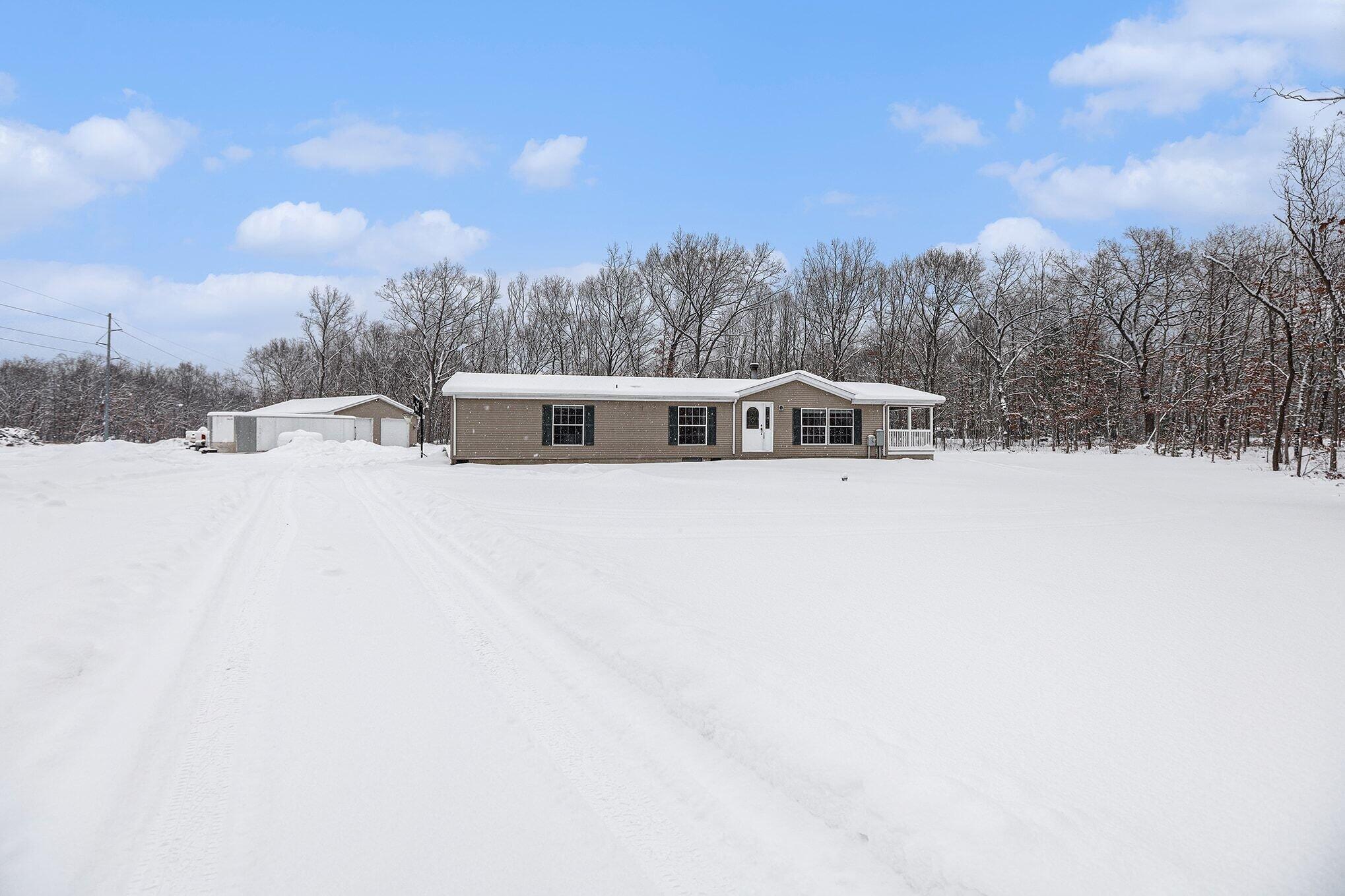 3104 Steinberg Road Manistee, MI 49660 - Photo 24 of 26 From driveway