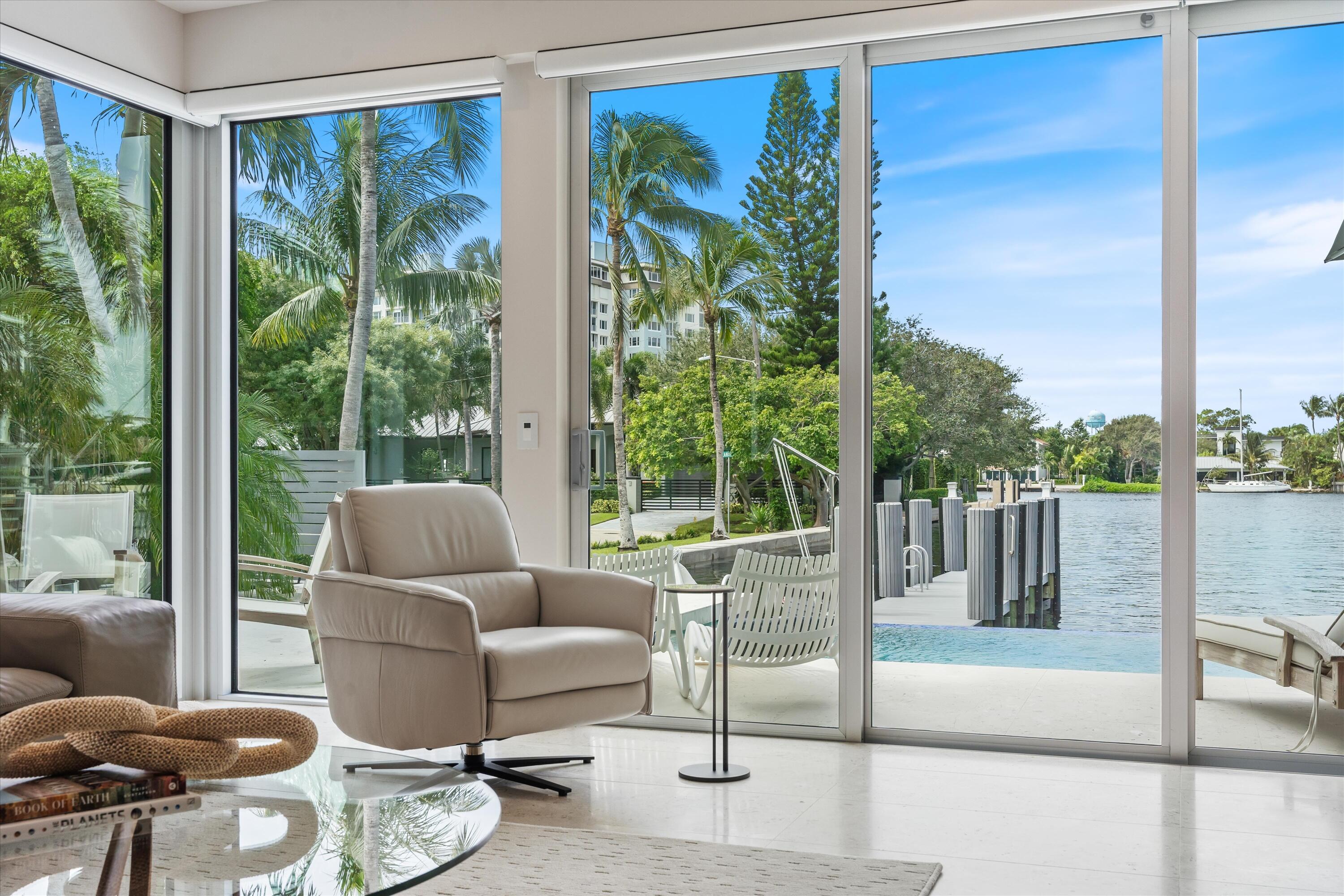 917 Bucida Road, Unit C Delray Beach, FL 33483 - Photo 18 of 77 Floor to ceiling windows