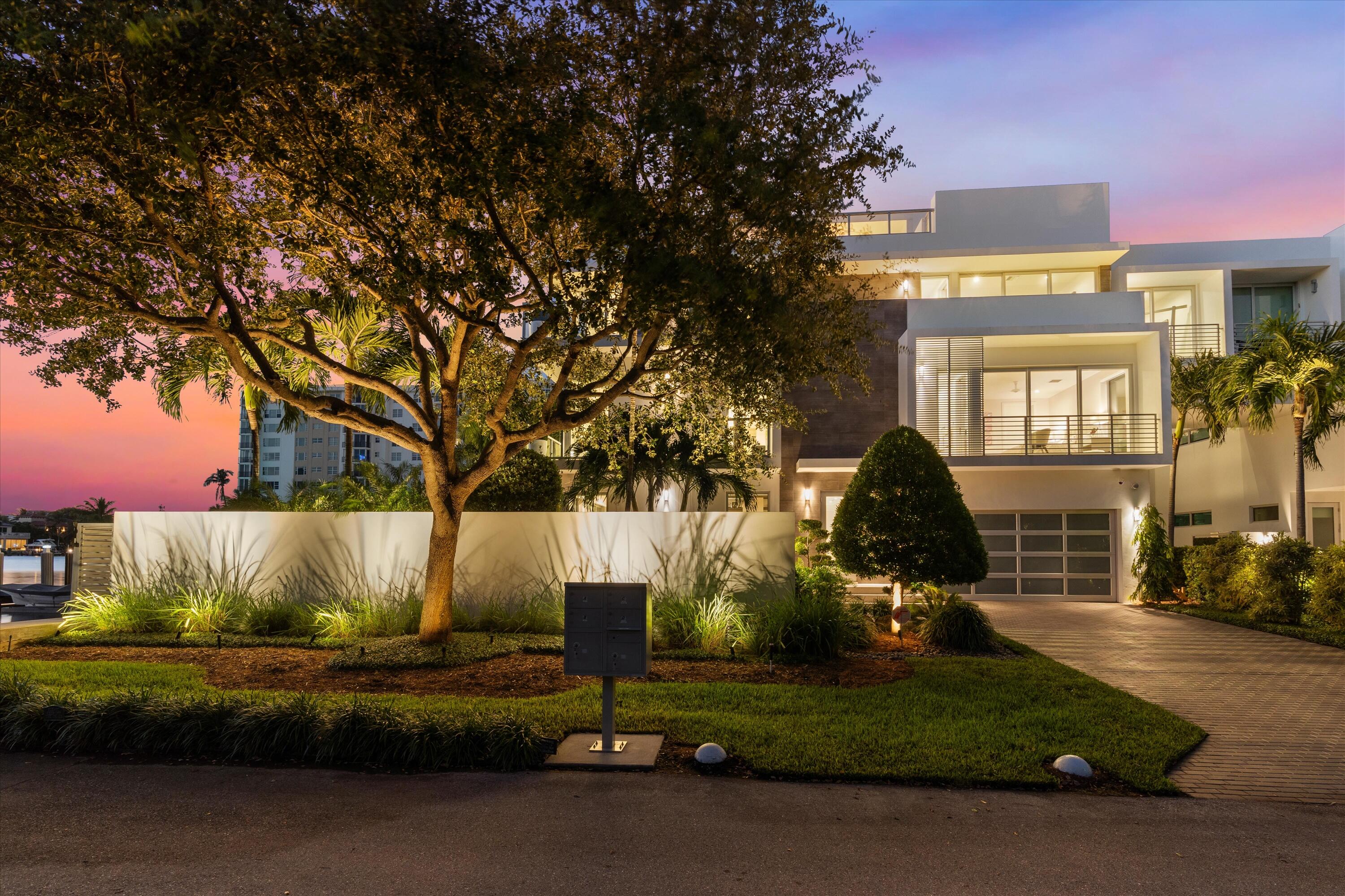 917 Bucida Road, Unit C Delray Beach, FL 33483 - Photo 4 of 77 02-917 Bucida Road #C Delray Beach, FL-4