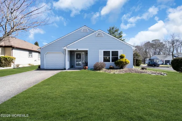 $449,900 | 1 Woodchuck Lane, Brick, NJ 08724